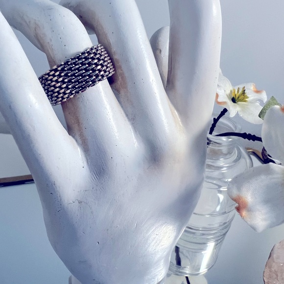 ✨Tiffany & Co.✨Mesh Ring - Picture 2 of 4